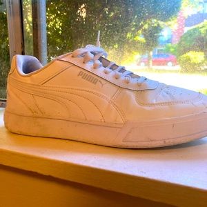 PUMA Womens Carina Sneaker